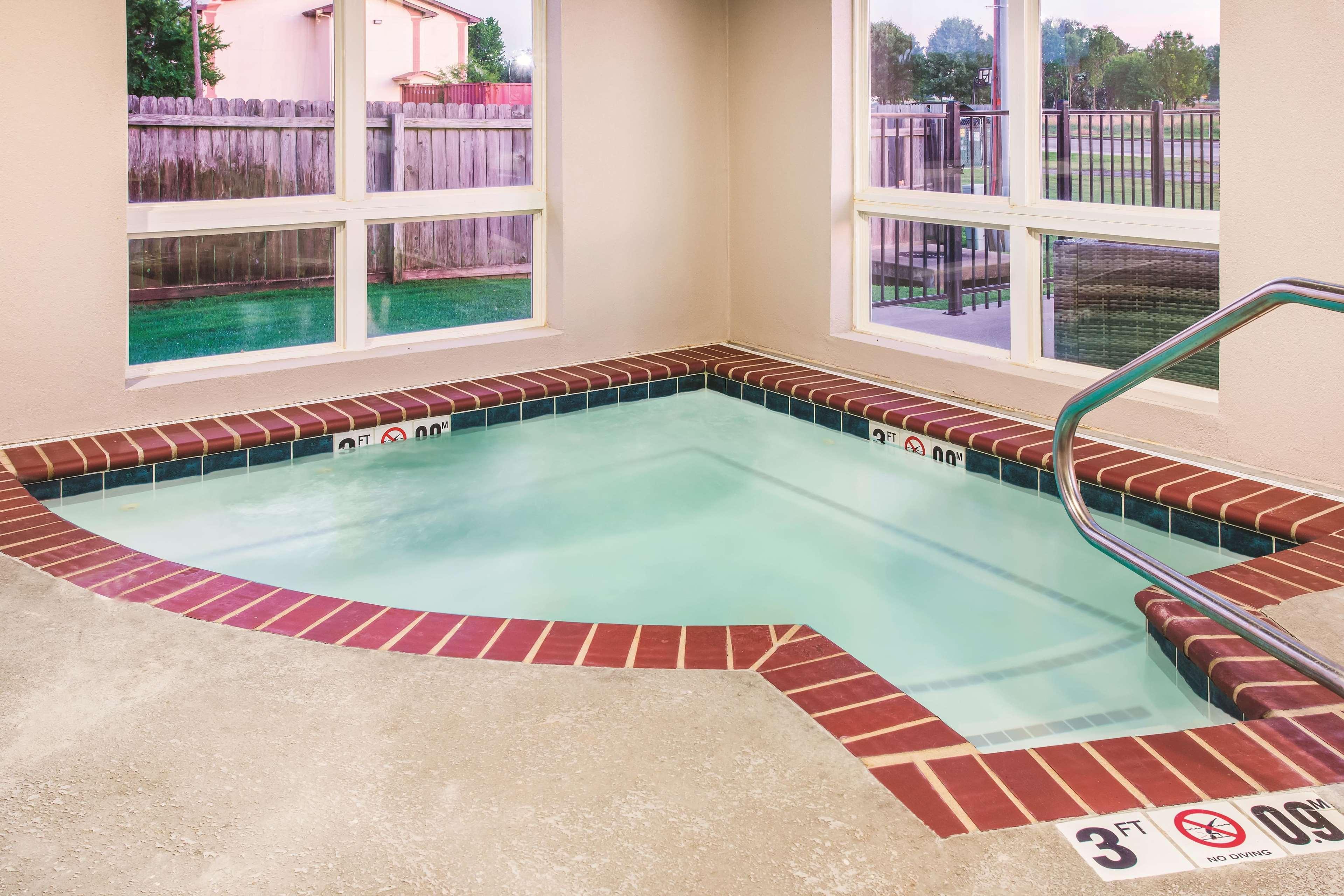 La Quinta By Wyndham Russellville Eksteriør bilde
